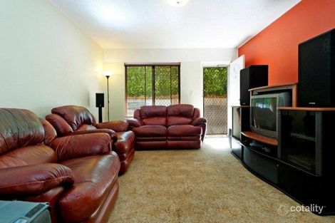 31 Frank St, Labrador, QLD 4215