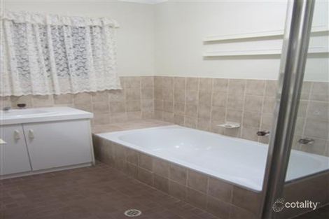 Property photo of 6 Hermit Street Roxby Downs SA 5725