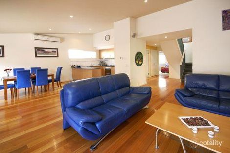 Property photo of 2/72 Diamond Creek Road Greensborough VIC 3088
