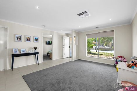 Property photo of 18 Carmichael Court Sebastopol VIC 3356