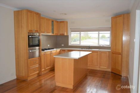 Property photo of 37 Wilson Boulevard Reservoir VIC 3073