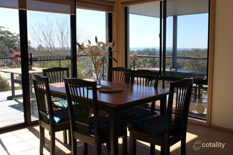 Property photo of 18 Seascape Close Narrawallee NSW 2539