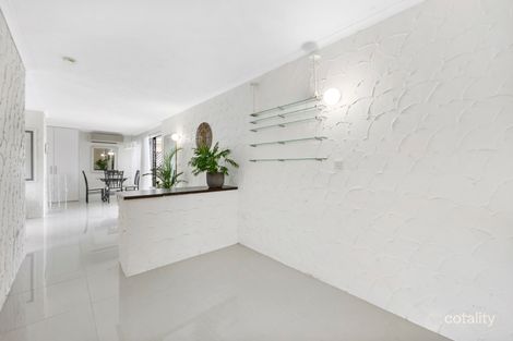 Property photo of 4/21 Sunset Boulevard Surfers Paradise QLD 4217