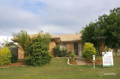 17 Loane Dr, Edens Landing, QLD 4207