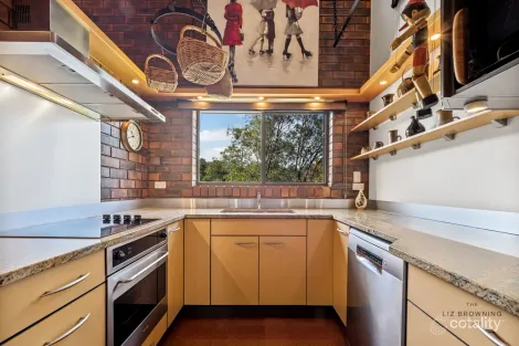 Property photo of 20 Struan Street Chapel Hill QLD 4069