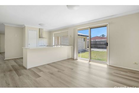 Property photo of 8 Lyrebird Lane Bellbird Park QLD 4300