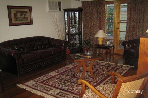 Property photo of 3 Nadia Court Endeavour Hills VIC 3802