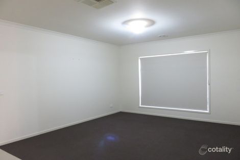 Property photo of 12 Tekin Terrace Doreen VIC 3754