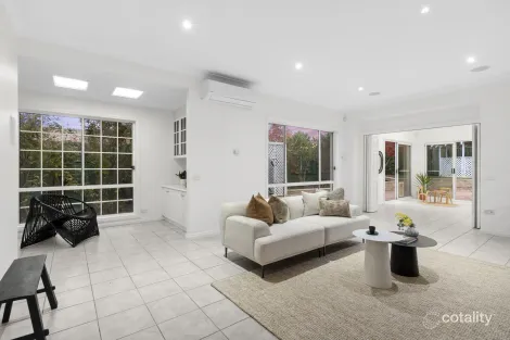 Property photo of 62 Ivo Whitton Circuit Kambah ACT 2902