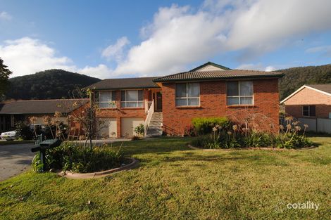 Property photo of 13 Chivers Close Bowenfels NSW 2790
