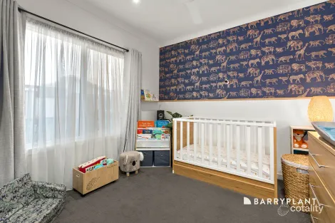 Property photo of 4 Poa Mews Berwick VIC 3806