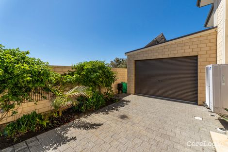 Property photo of 4 Seaview Place Wannanup WA 6210