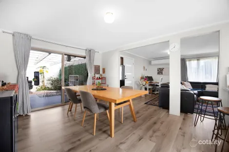 Property photo of 10 Enfield Avenue Werribee VIC 3030