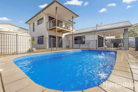 Property photo of 16 Fraser Waters Parade Toogoom QLD 4655