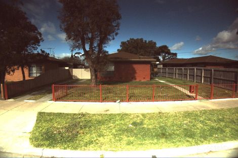 27 Mckinley Ave, Corio, VIC 3214