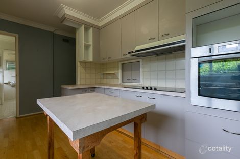 Property photo of 2 Maygar Street Hughes ACT 2605