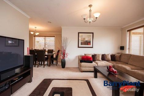 Property photo of 26 Domain Circuit Beaconsfield VIC 3807