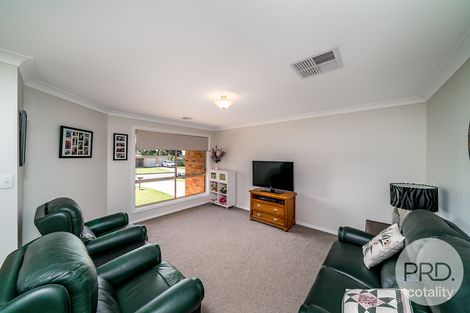 Property photo of 22 Boree Avenue Forest Hill NSW 2651