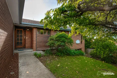 4 Firmont Rise, Park Grove, TAS 7320