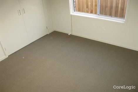 Property photo of 17 Grassbird Drive Point Cook VIC 3030