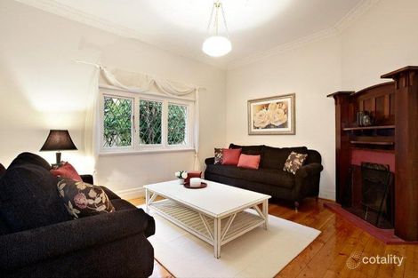 Property photo of 2 Fuller Street Caulfield South VIC 3162