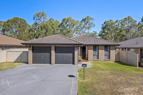 19 Conder Cres, Metford, NSW 2323
