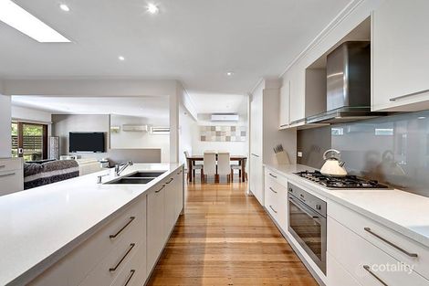 Property photo of 9 Montclair Court Templestowe VIC 3106