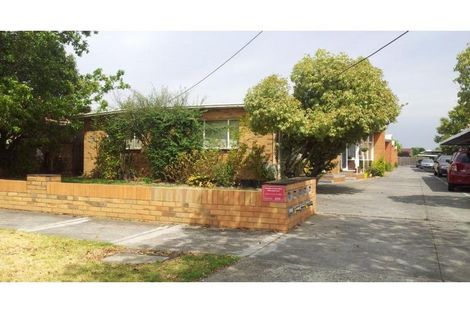 Property photo of 1/71 Pine Street Reservoir VIC 3073