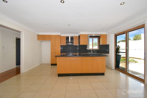 Property photo of 41 Phoenix Crescent Casula NSW 2170