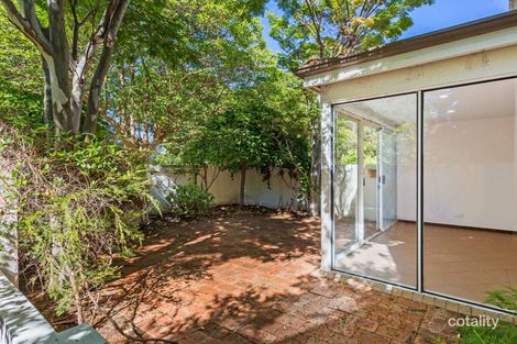 Property photo of 31 Parkway Crawley WA 6009