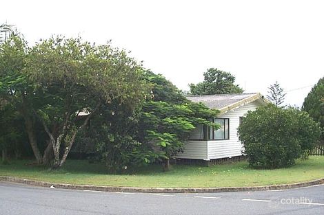 390 Cypress Tce N, Palm Beach, QLD 4221