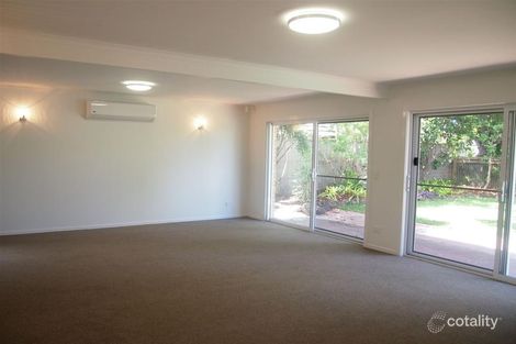 Property photo of 63 Boomerang Crescent Bundall QLD 4217