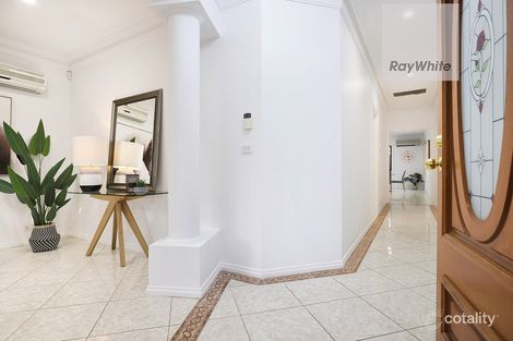 Property photo of 38 Limpopa Square Roxburgh Park VIC 3064