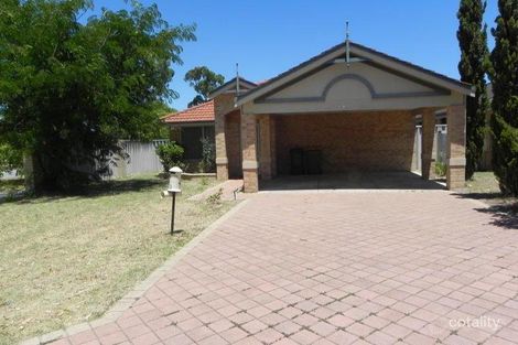 2 Holton Way, Cannington, WA 6107