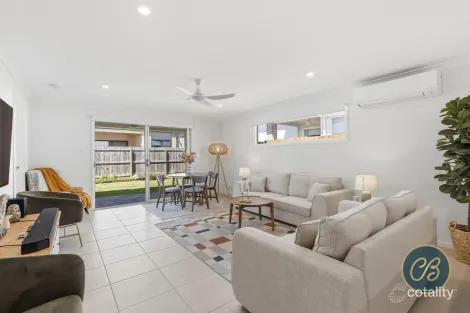 Property photo of 9/31 Miller Boulevard Lawnton QLD 4501