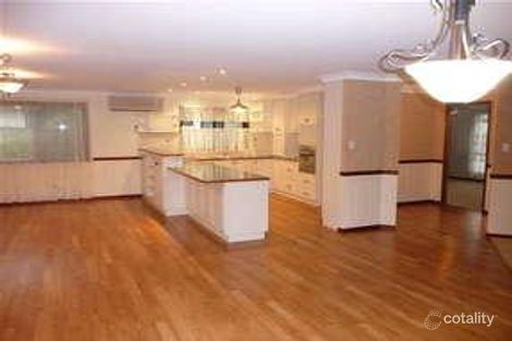 Property photo of 32 Patron Crescent Glenvale QLD 4350