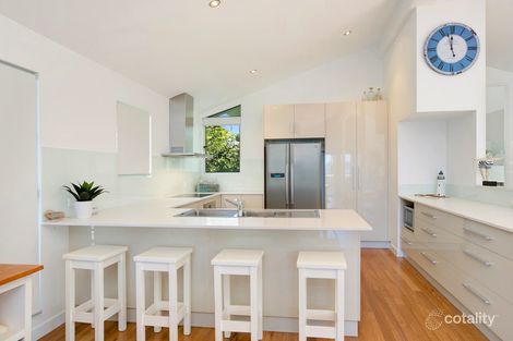 32 Mitchell St, South Mission Beach, QLD 4852