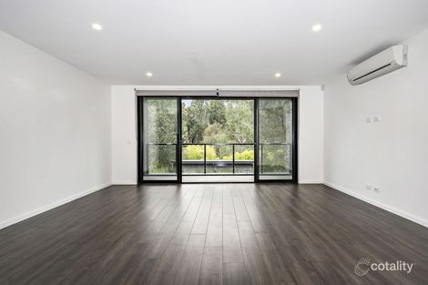 Property photo of 19 Collared Close Bundoora VIC 3083