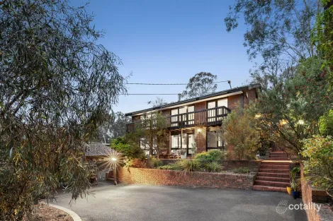 Property photo of 22 Orchard Avenue Eltham North VIC 3095