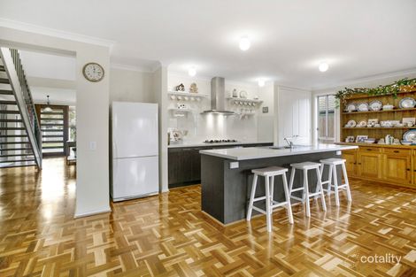 Property photo of 4 Valerie Court Seaford VIC 3198