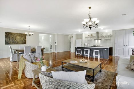 Property photo of 4 Valerie Court Seaford VIC 3198