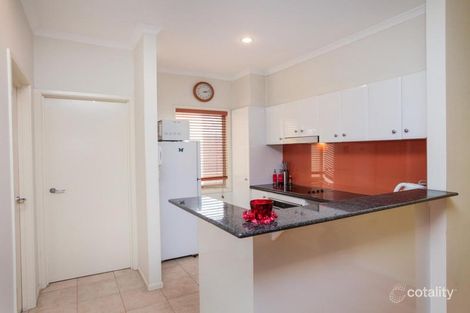 Property photo of 8 Ribbony Walk Maribyrnong VIC 3032