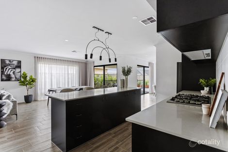 Property photo of 17 Dawes Way Mandogalup WA 6167