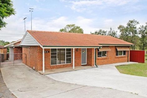 Property photo of 8 Epping Forest Drive Eschol Park NSW 2558