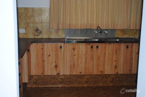 Property photo of 42 Wistaria Avenue Southport QLD 4215