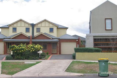 Property photo of 2/17 Cypress Way Maribyrnong VIC 3032