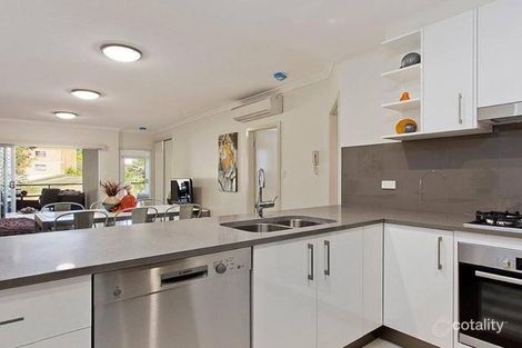 Property photo of 9/14 Kreutzer Street Nundah QLD 4012