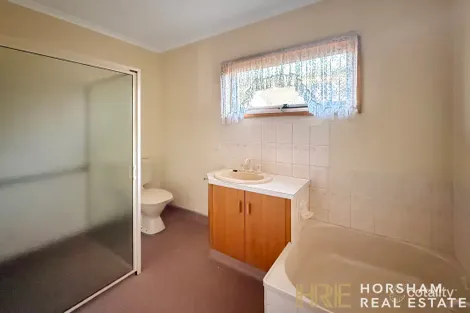 Property photo of 10 Bowden Street Horsham VIC 3400