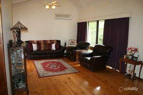 Property photo of 99 Mortlake Road Warrnambool VIC 3280
