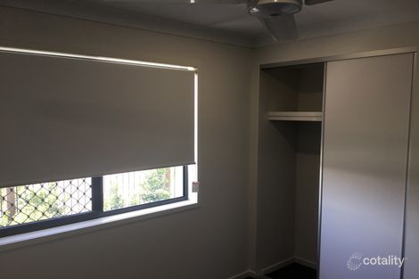 Property photo of 2/310 Tallagandra Road Holmview QLD 4207